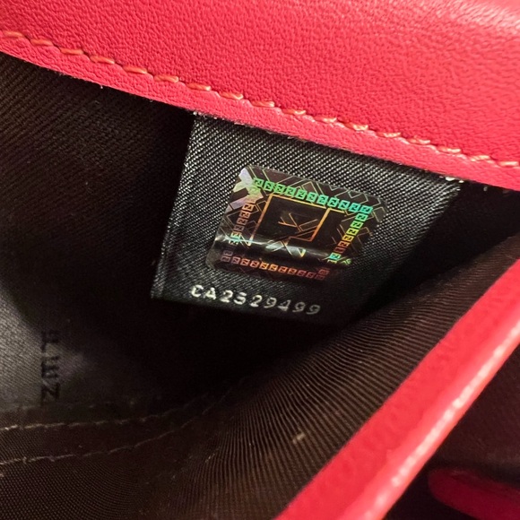 FENDI Bi-fold long wallet, dark pink. Small rubbing on edges - Picture 13 of 13